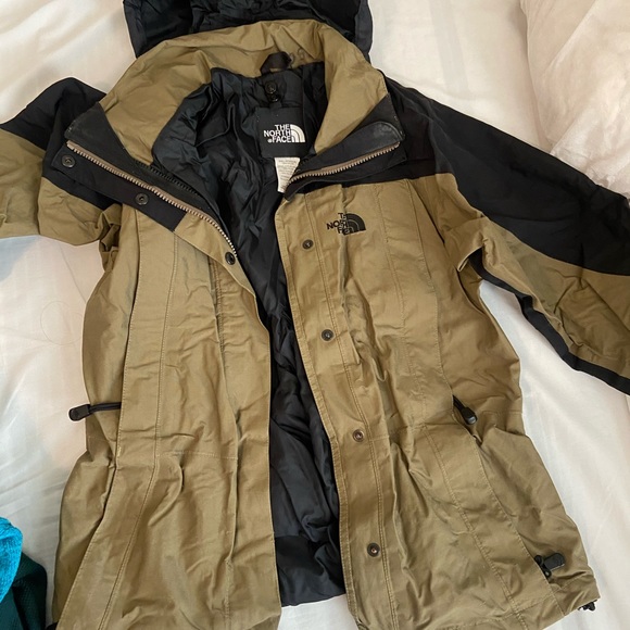 The North Face Hyvent Jacket Women’s Size Xs - Picture 9 of 10